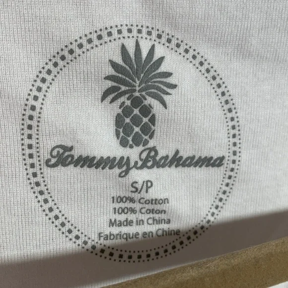 Tommy Bahama Women’s Vneck Short Sleeve Tee in White Size S - Picture 3 of 4